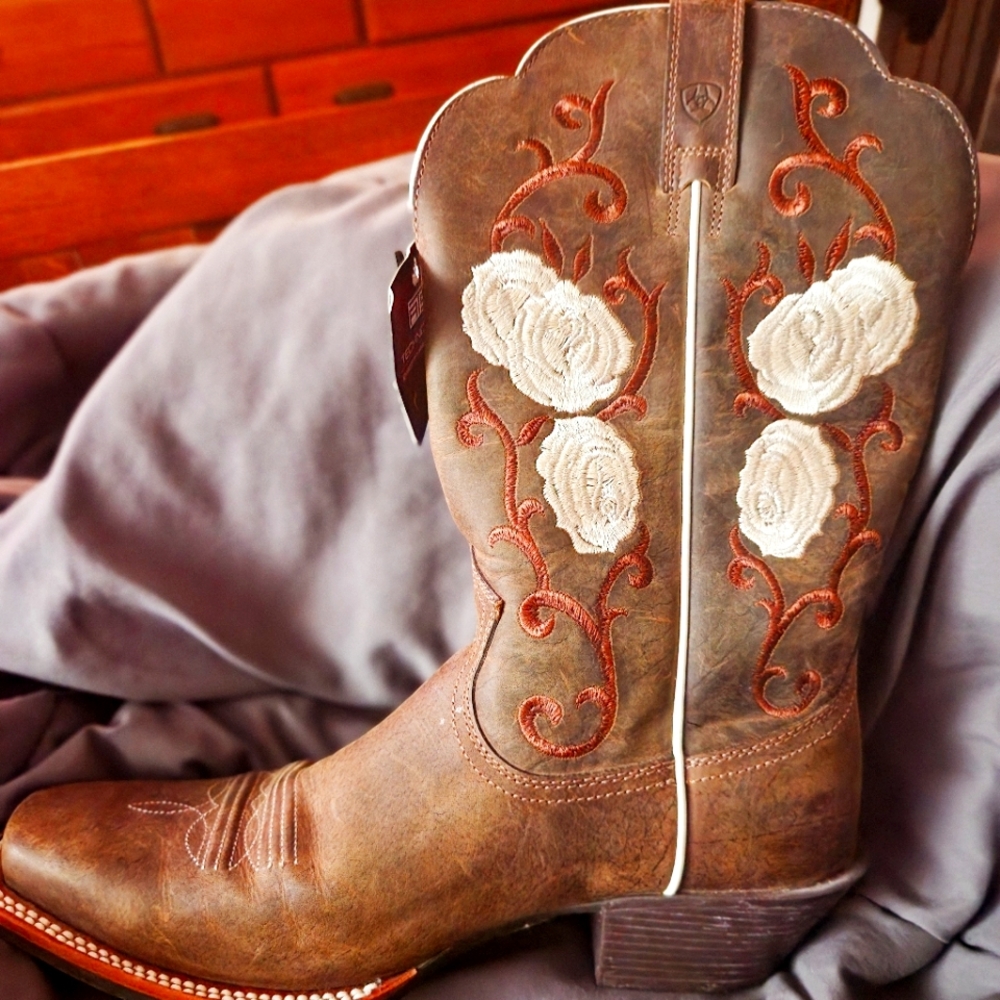 Ariat womens boots